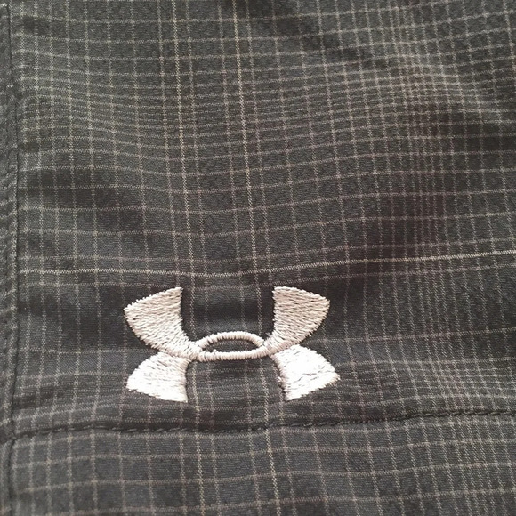 UNDER ARMOUR Youth Large Black Gray Pattern Preppy Embroidered Logo Shorts - Picture 5 of 7